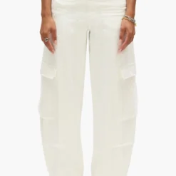 Barrel Lace Carpenter