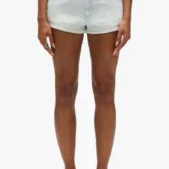 Pearl Cut Out Short