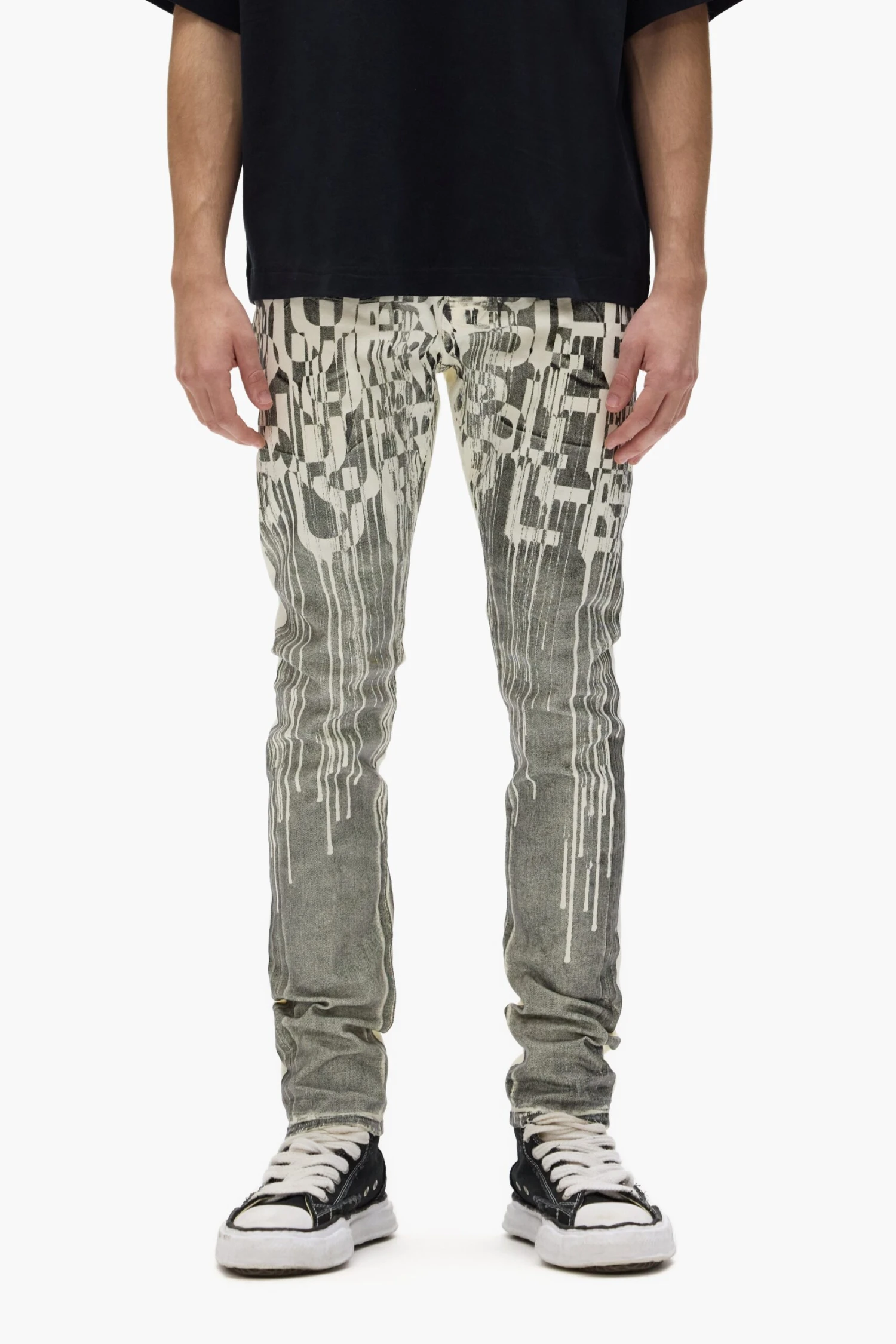 P001 Reverse Black Foil 3 P001 Reverse Black Foil